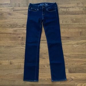American Eagle Straight Stretch Size 4 Jeans